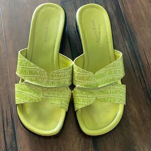 Vintage Easy Spirit Light Green Leather Faux Snakeskin Heeled Sandals